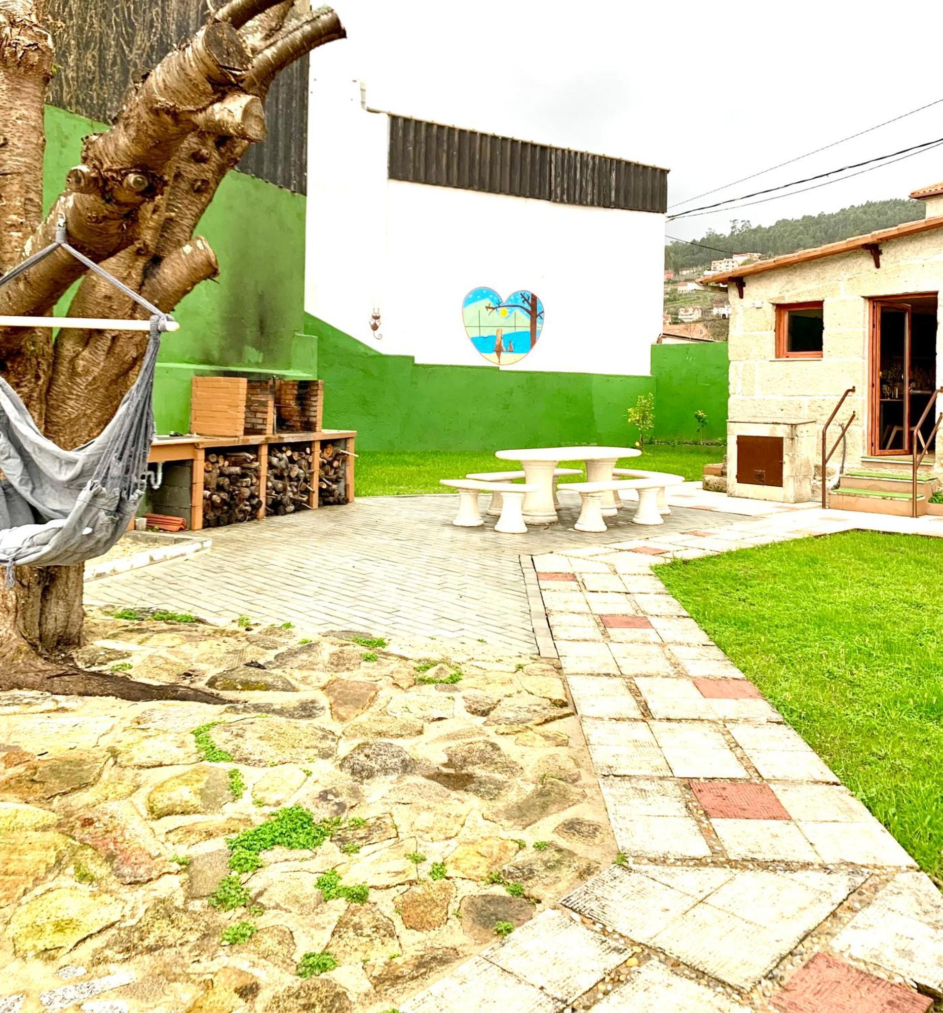 Villa A Pie De Playa โมอาญา ภายนอก รูปภาพ